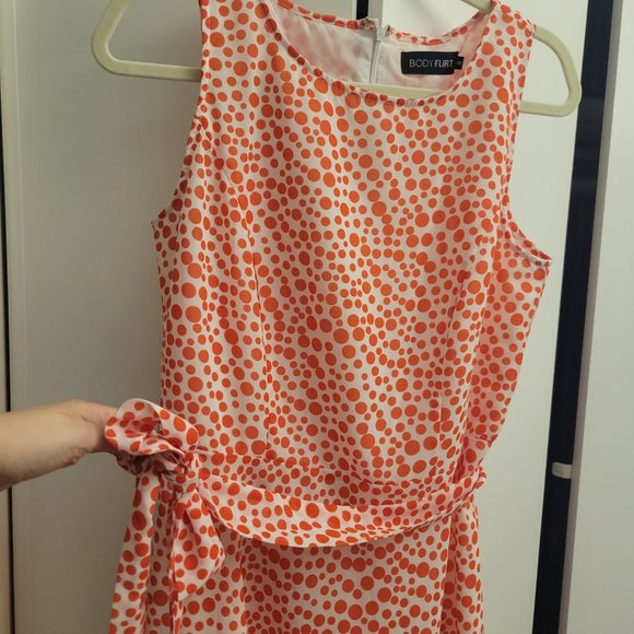 Summer dress - Picture 5 of 5